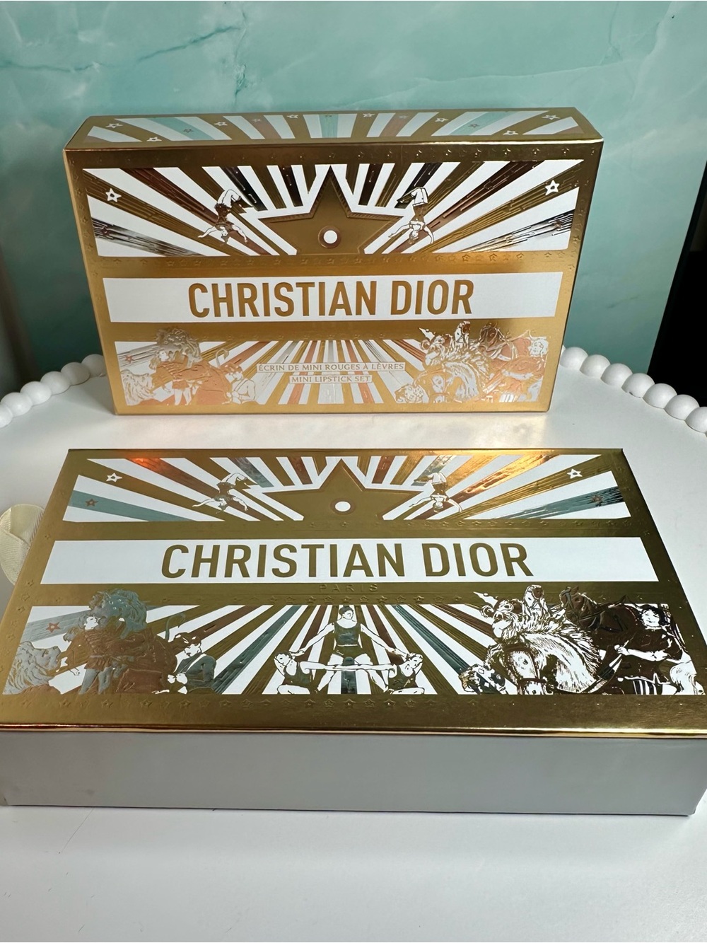 DIOR Exclusive Holiday 5pc Luxurious Lipstick Set with Mirror New w/box & Bag - Picture 4 of 7